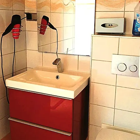 Apartment Am